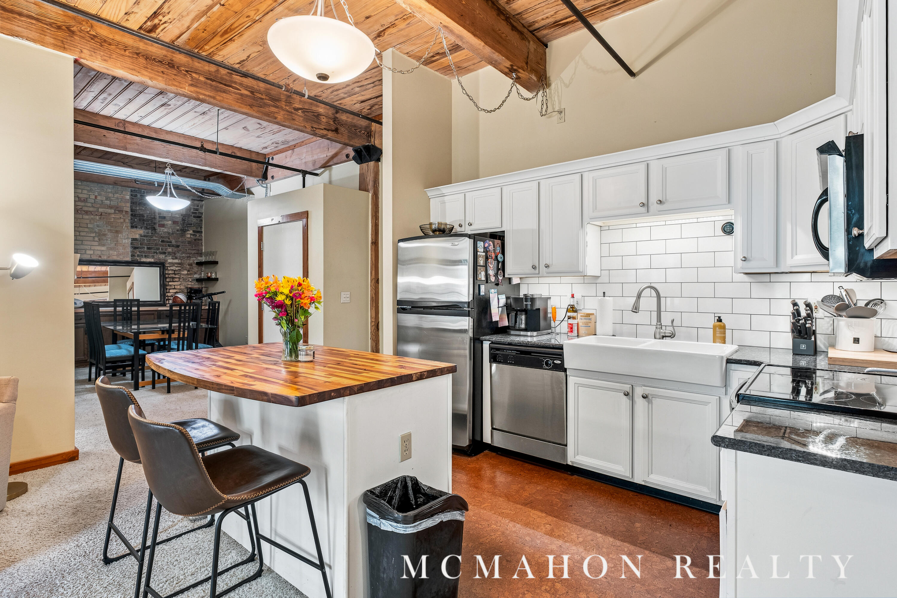 940 Monroe Avenue NW Grand Rapids MI 49503