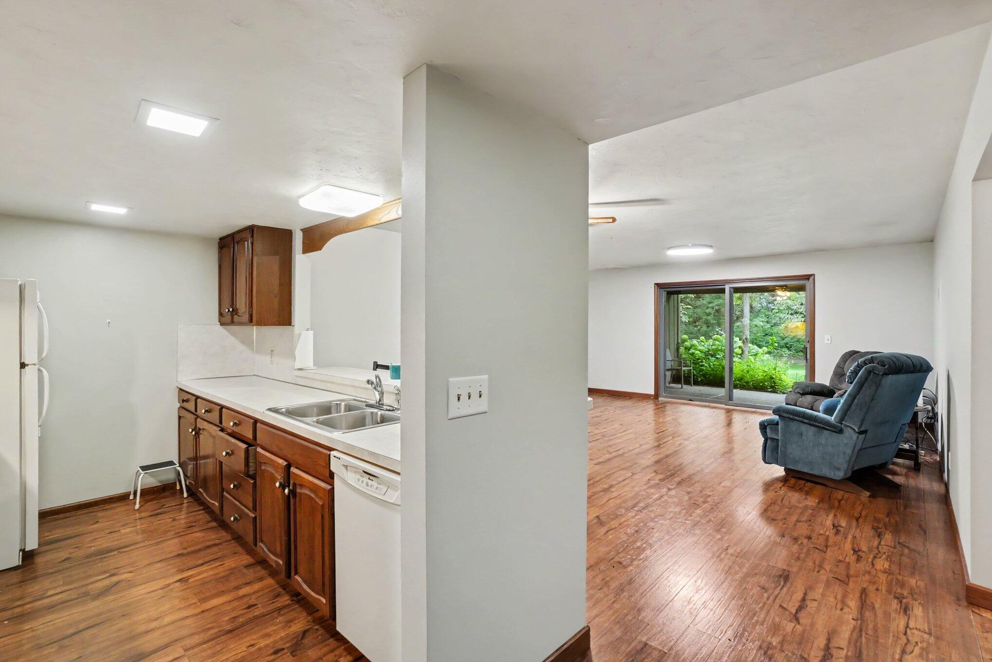 861 Millbridge Avenue Holland MI 49423