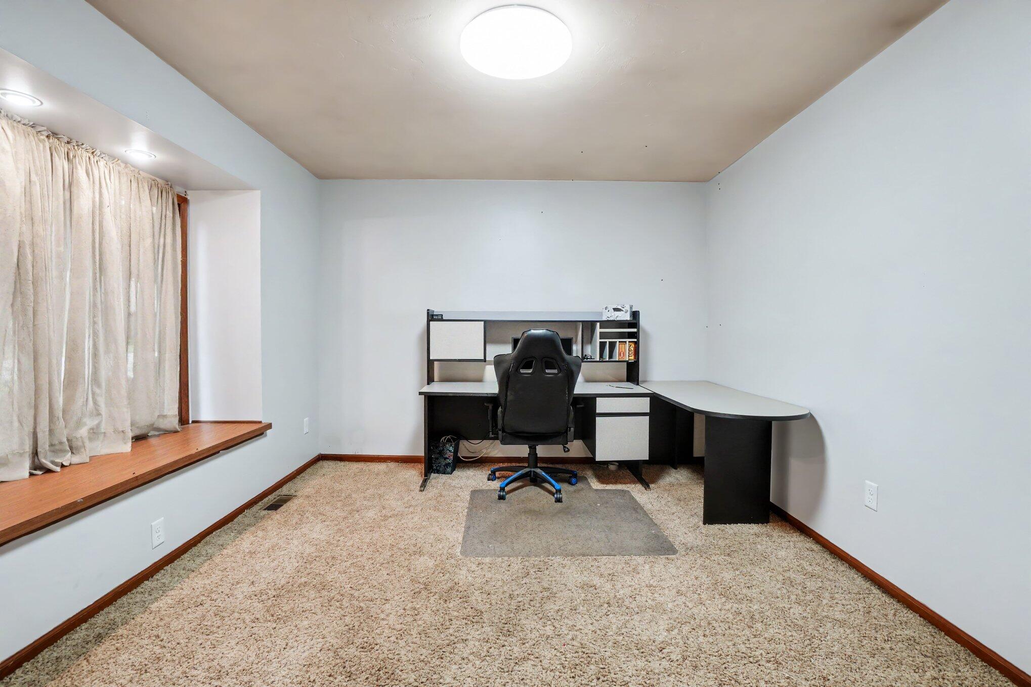 861 Millbridge Avenue Holland MI 49423