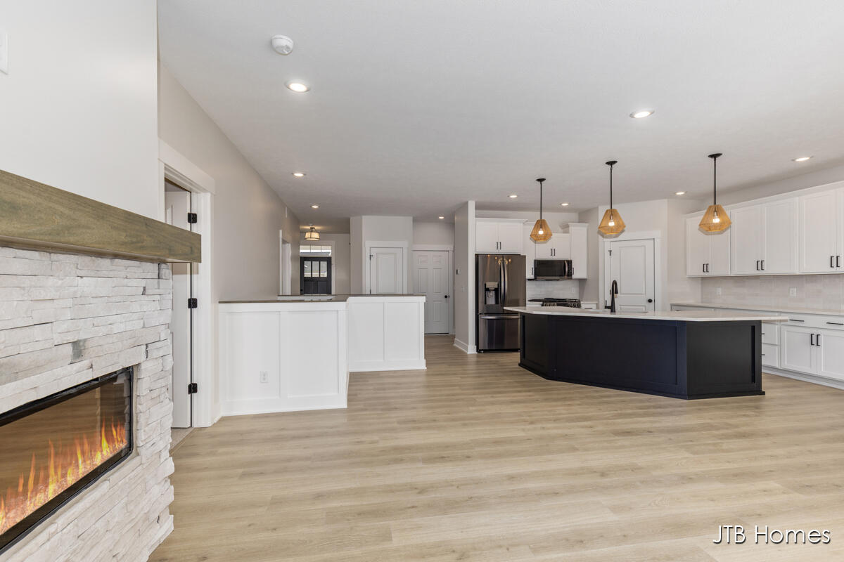 6607 Timber Crest Drive NE Rockford MI 49341