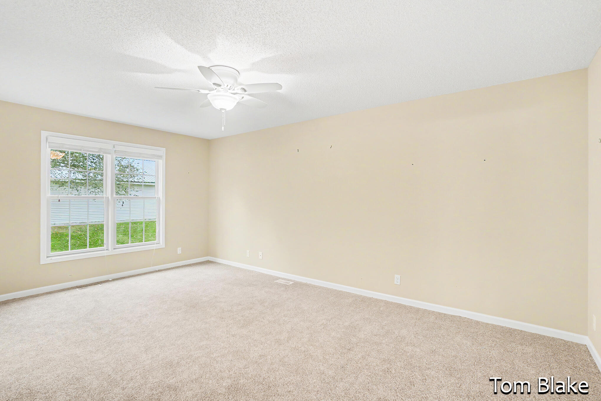 2143 Rosewood Lane Muskegon MI 49441