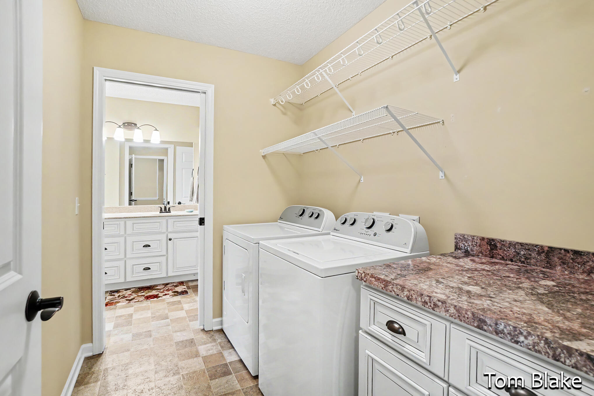 2143 Rosewood Lane Muskegon MI 49441