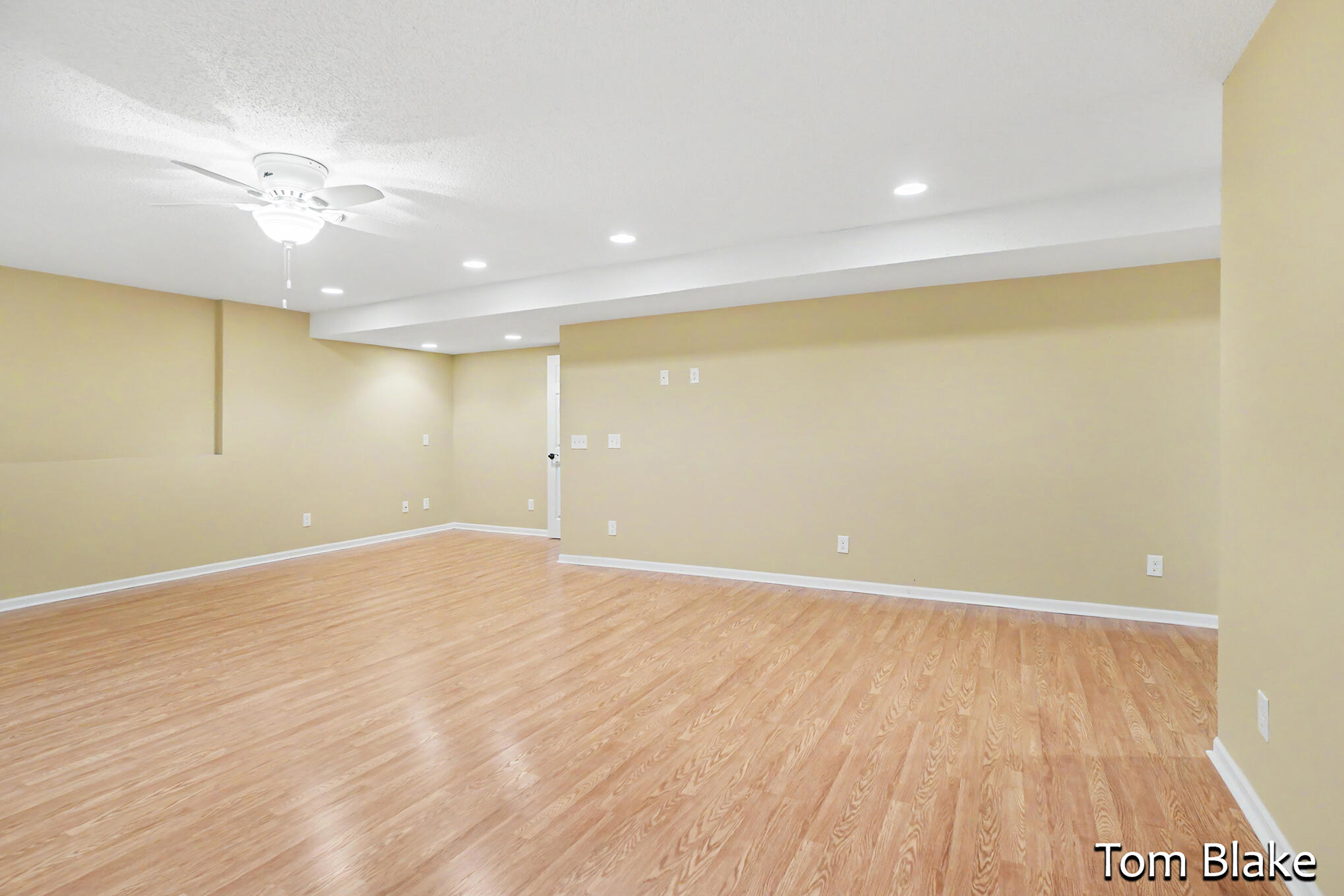 2143 Rosewood Lane Muskegon MI 49441