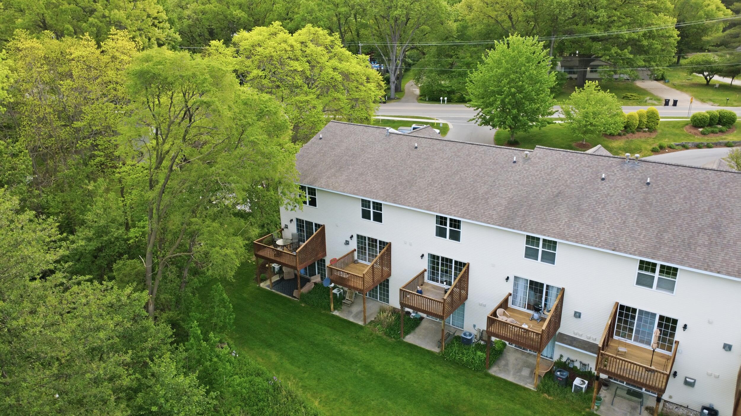 86 Sun Ridge Drive Holland MI 49424
