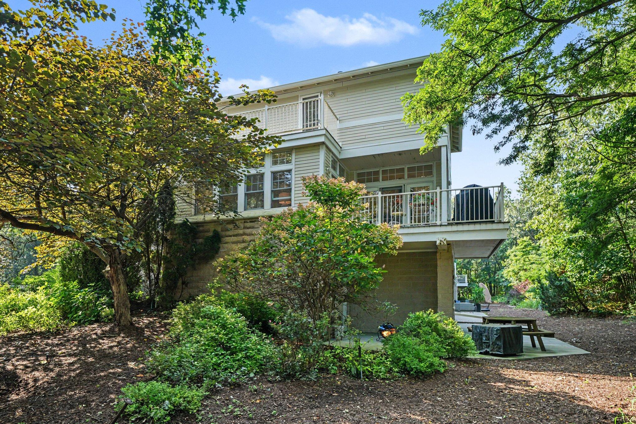 18400 Dunecrest Drive New Buffalo MI 49117