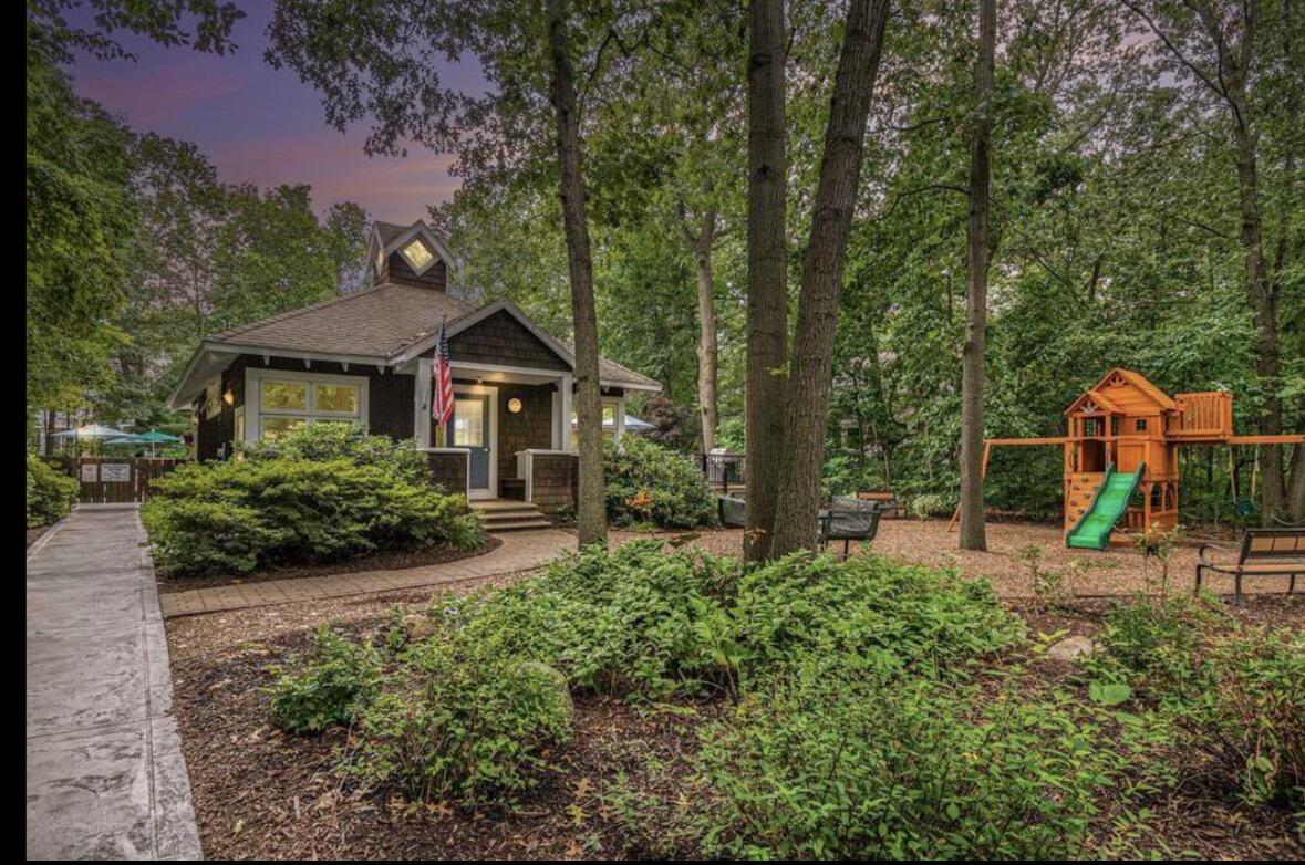 18400 Dunecrest Drive New Buffalo MI 49117