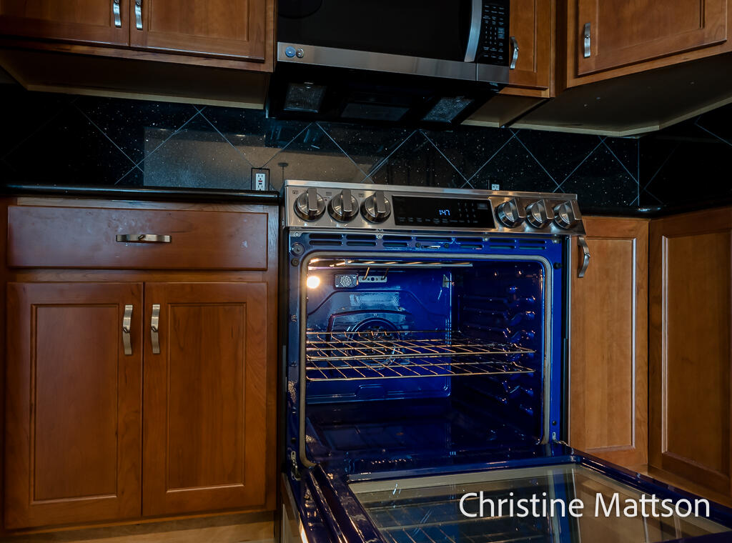 2964 Lakeshore Drive Muskegon MI 49441