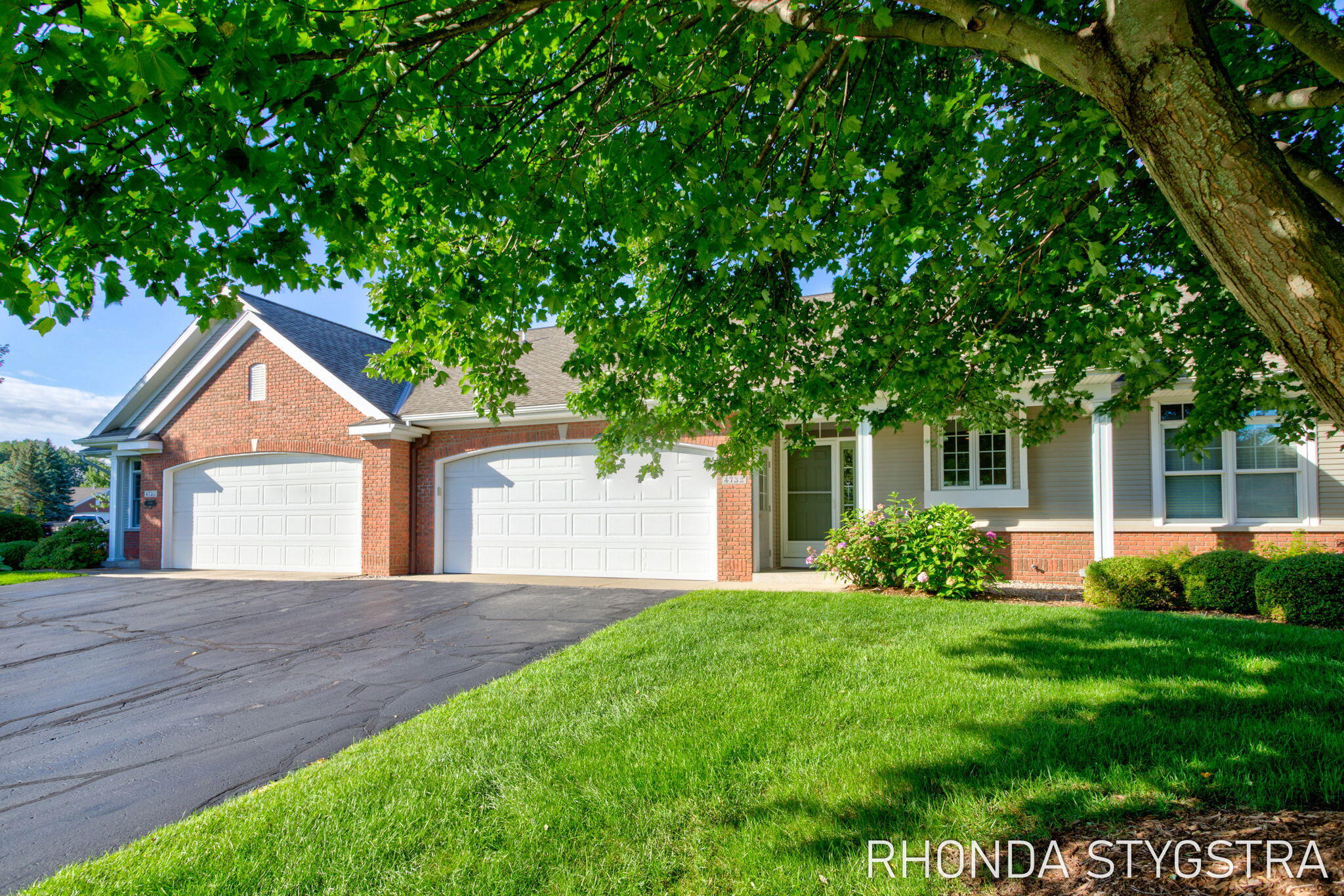 4732 Charleston Court Holland MI 49423