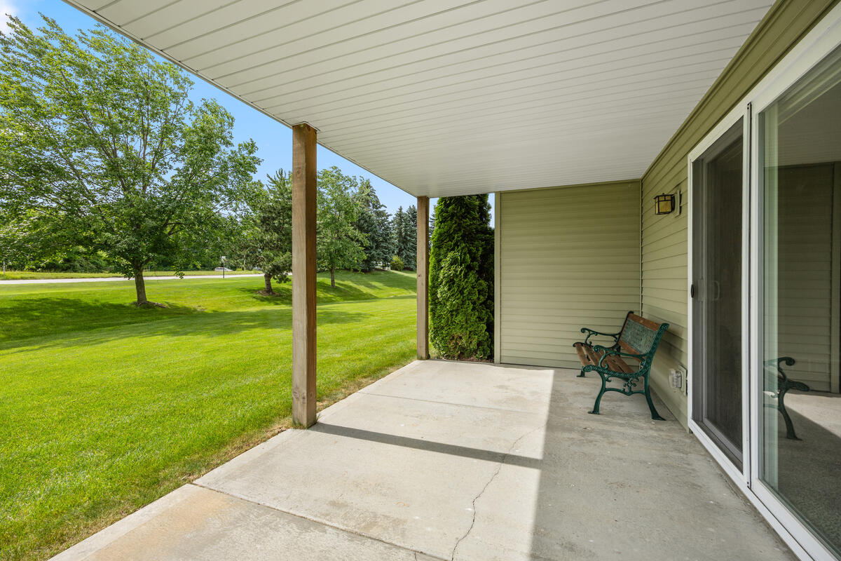 706 Braeside Drive SE Byron Center MI 49315