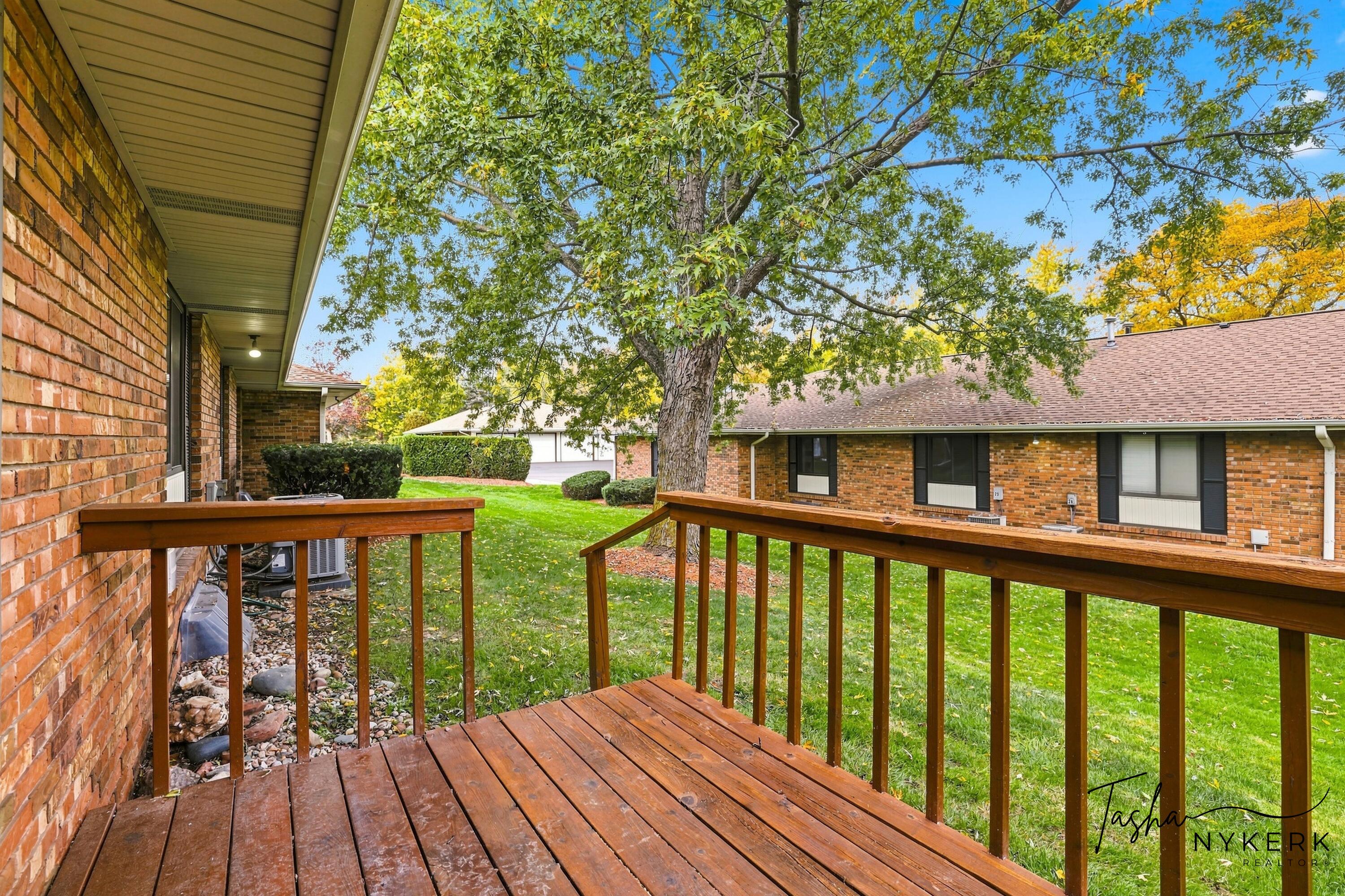 19 Old Mill Drive Holland MI 49423