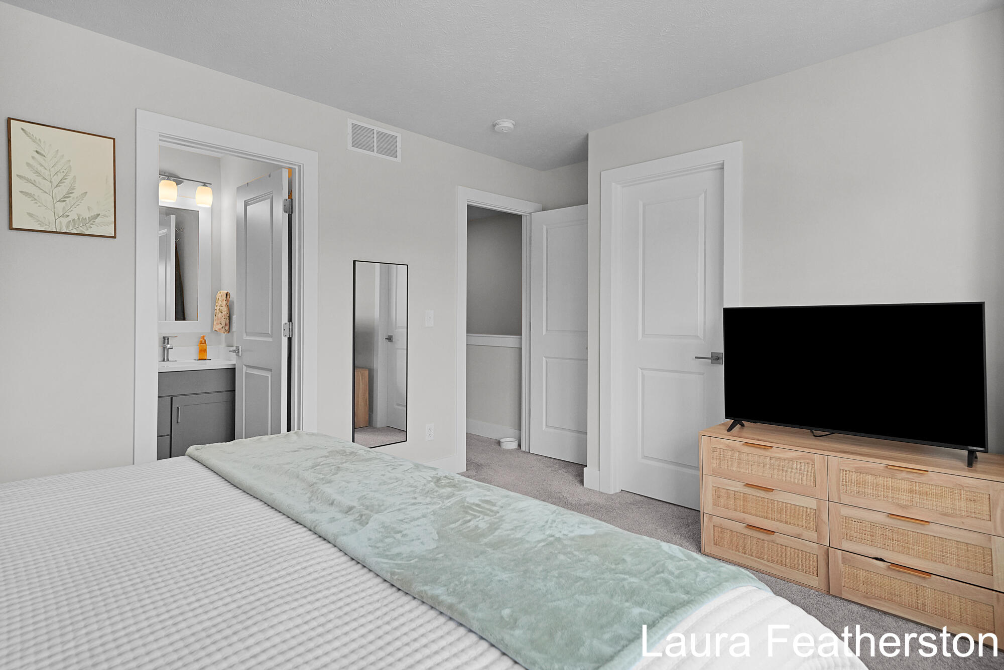6648 S Square Lane NE Rockford MI 49341