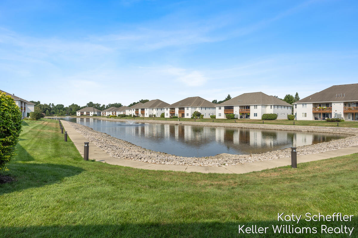 12265 S Crystal Waters Drive Holland MI 49424