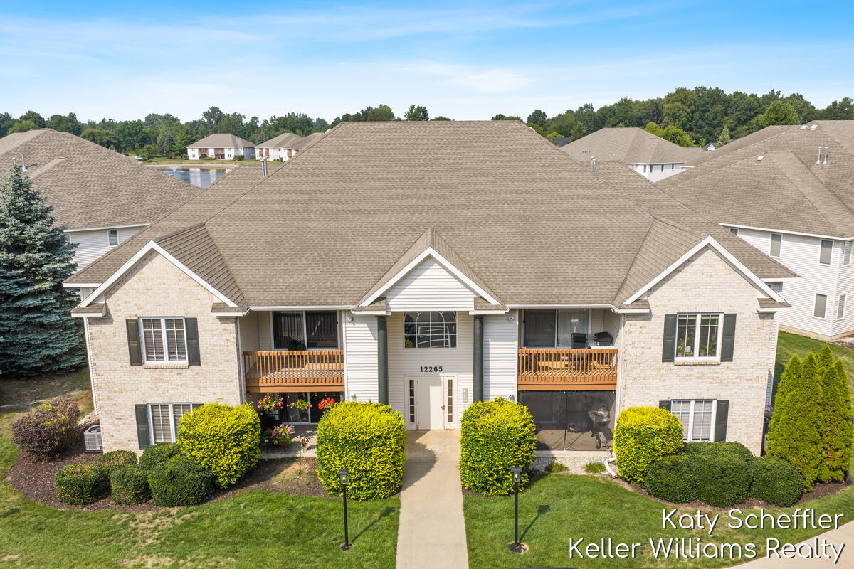 12265 S Crystal Waters Drive Holland MI 49424