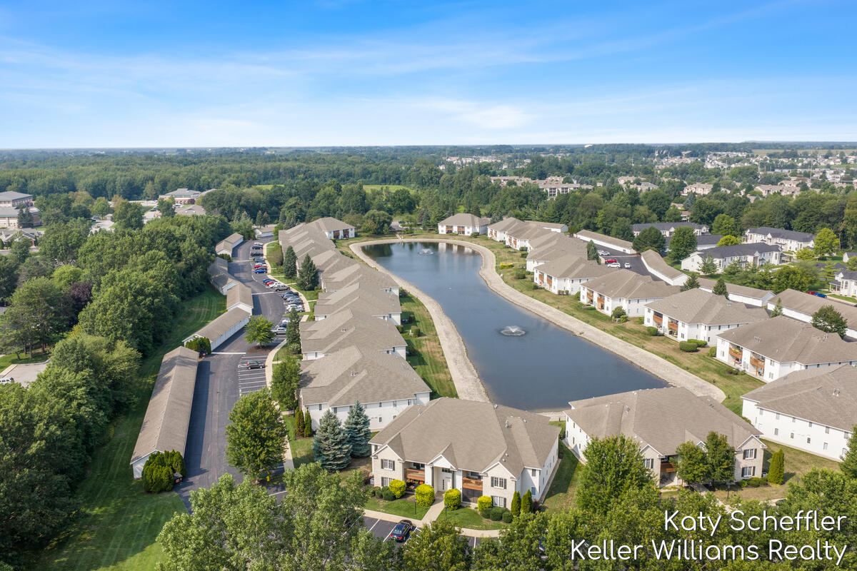 12265 S Crystal Waters Drive Holland MI 49424