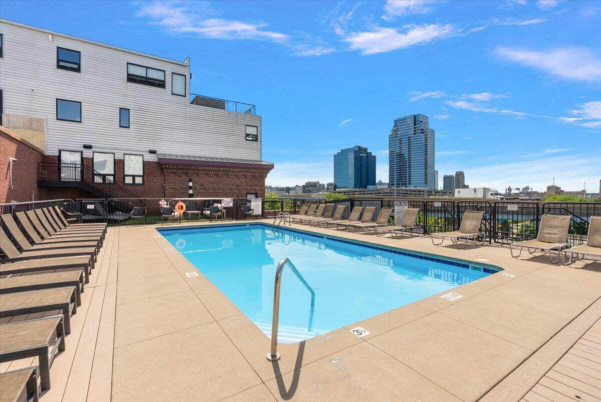 600 Broadway Avenue NW Grand Rapids MI 49504