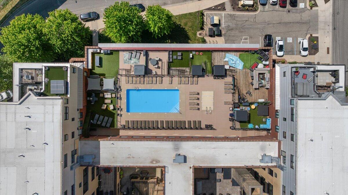 600 Broadway Avenue NW Grand Rapids MI 49504