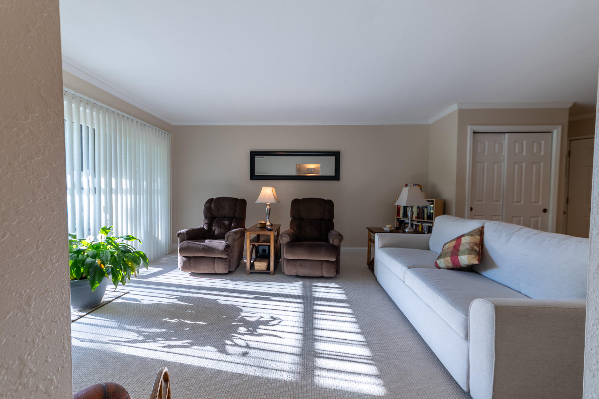 3392 Devonwood Hills NE Grand Rapids MI 49525