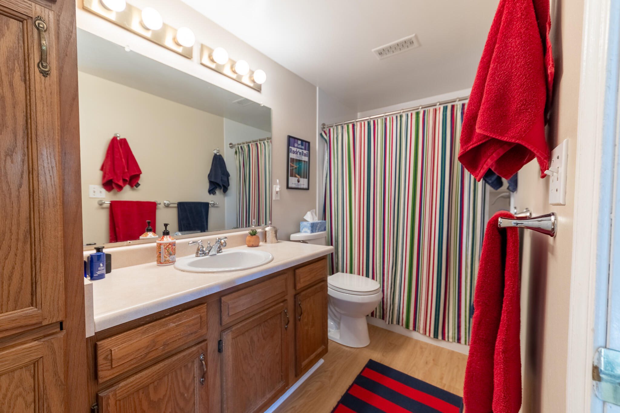 3392 Devonwood Hills NE Grand Rapids MI 49525