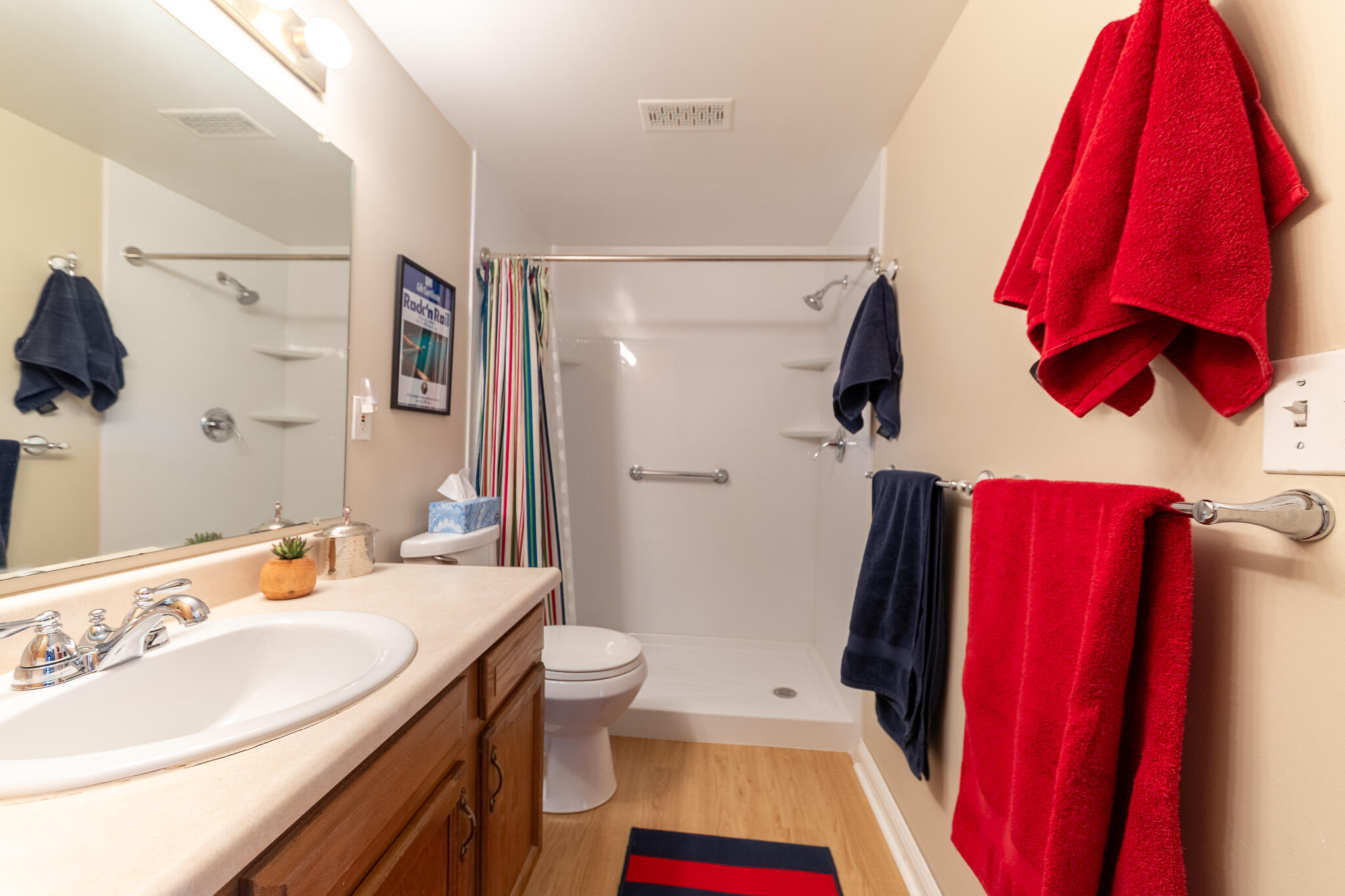 3392 Devonwood Hills NE Grand Rapids MI 49525