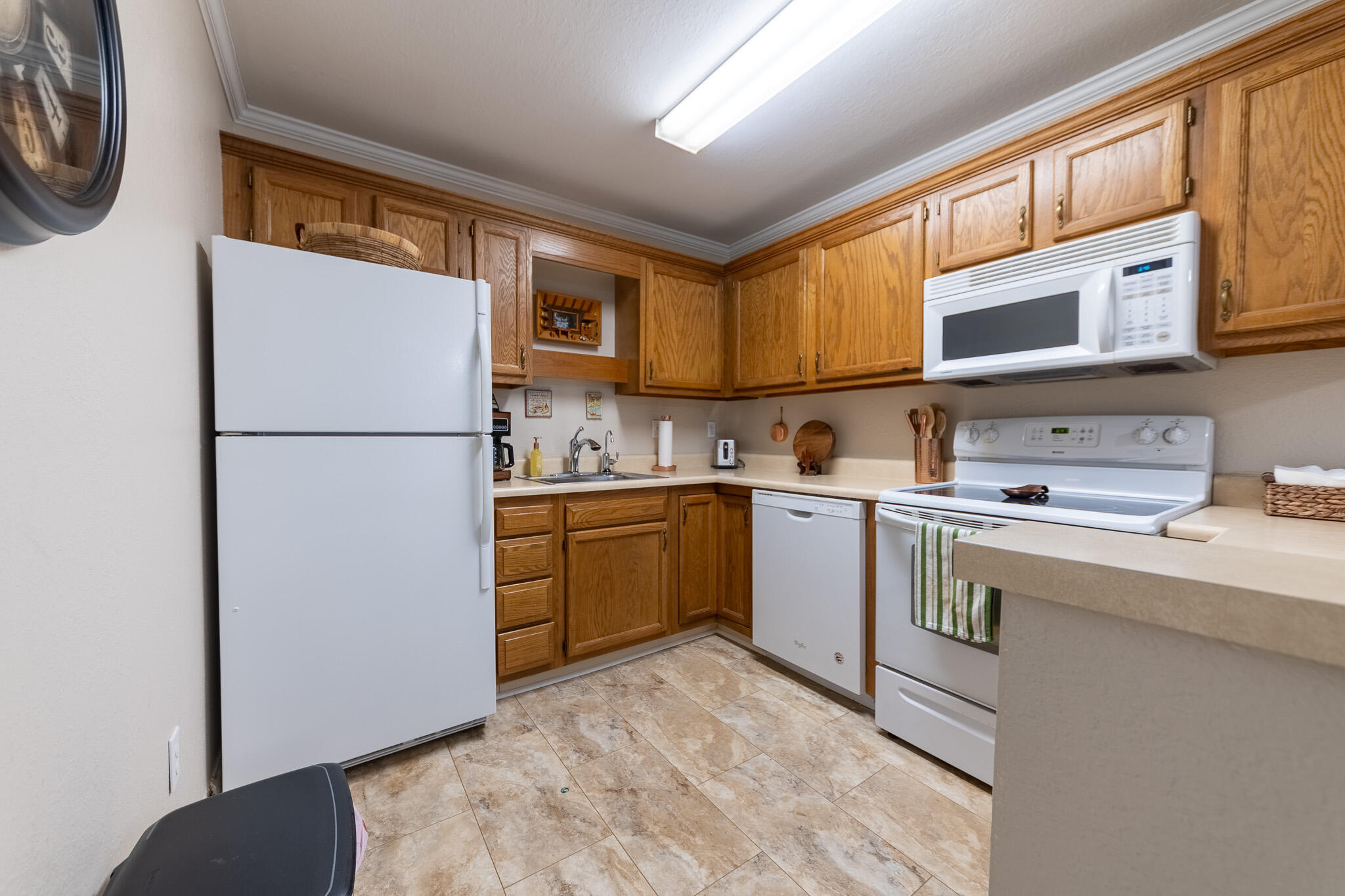 3392 Devonwood Hills NE Grand Rapids MI 49525