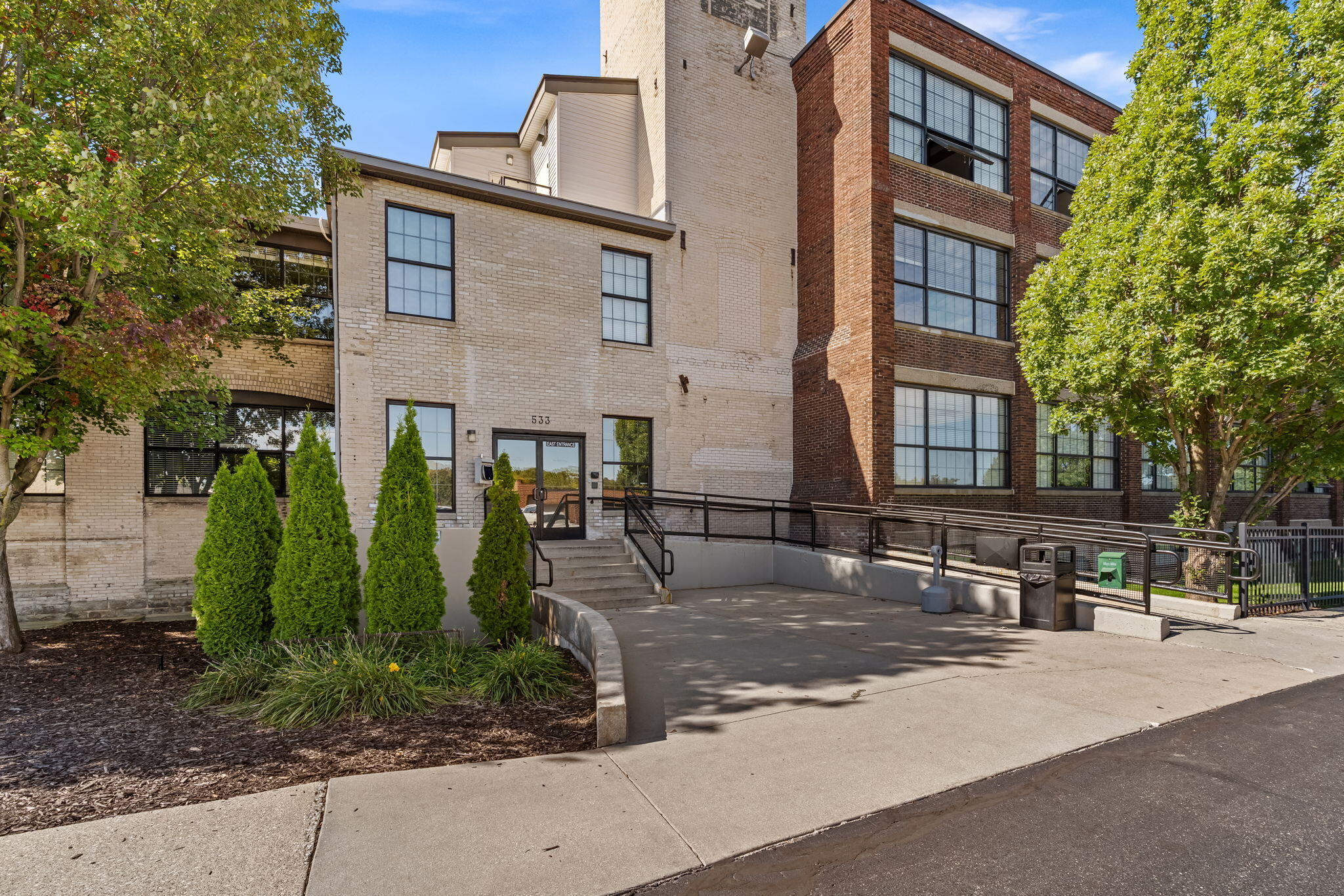 533 Columbia Avenue Holland MI 49423