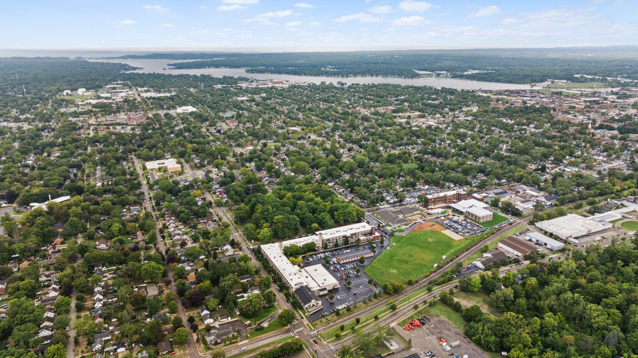 533 Columbia Avenue Holland MI 49423