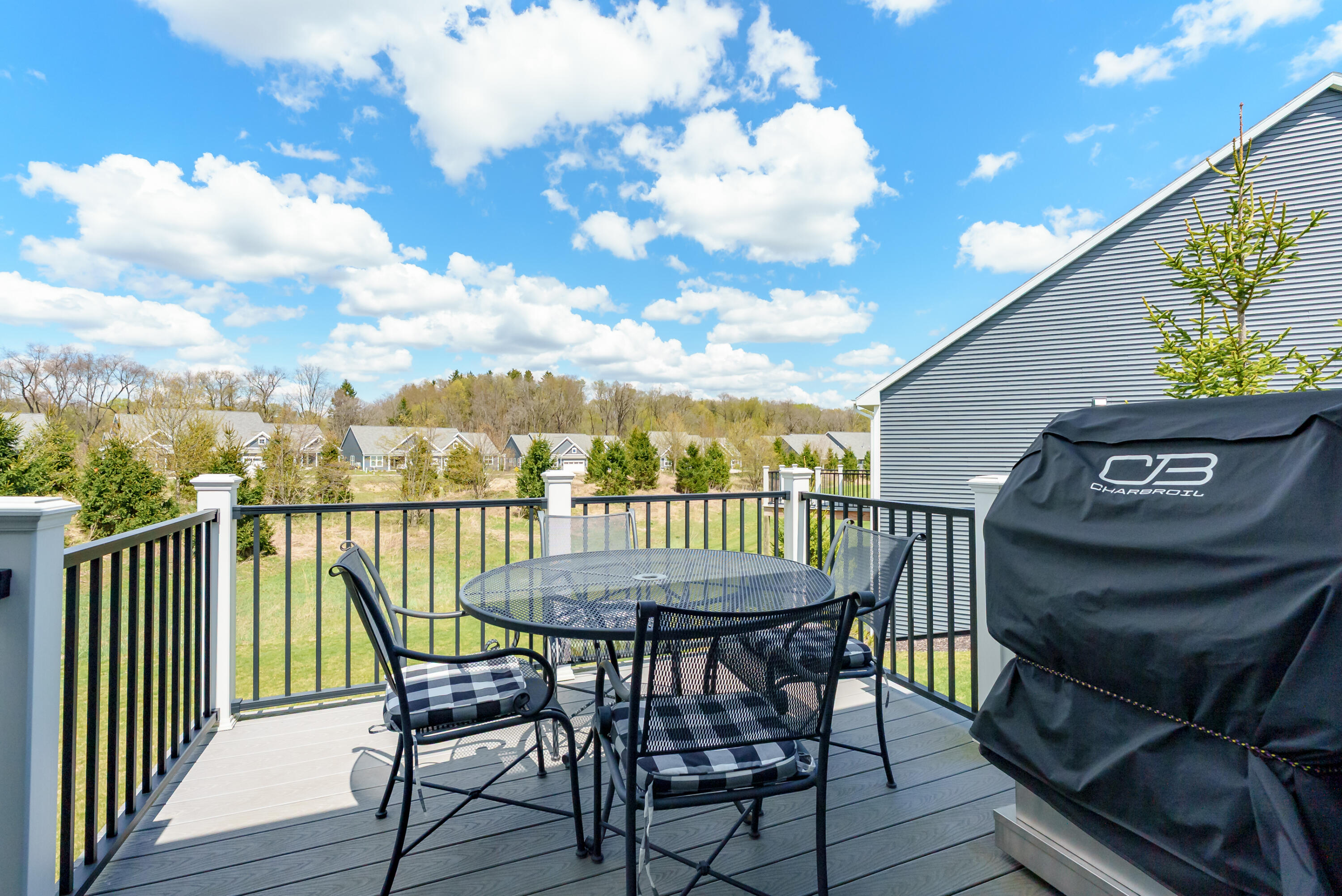 3848 Wetherington Pointe Kalamazoo MI 49006