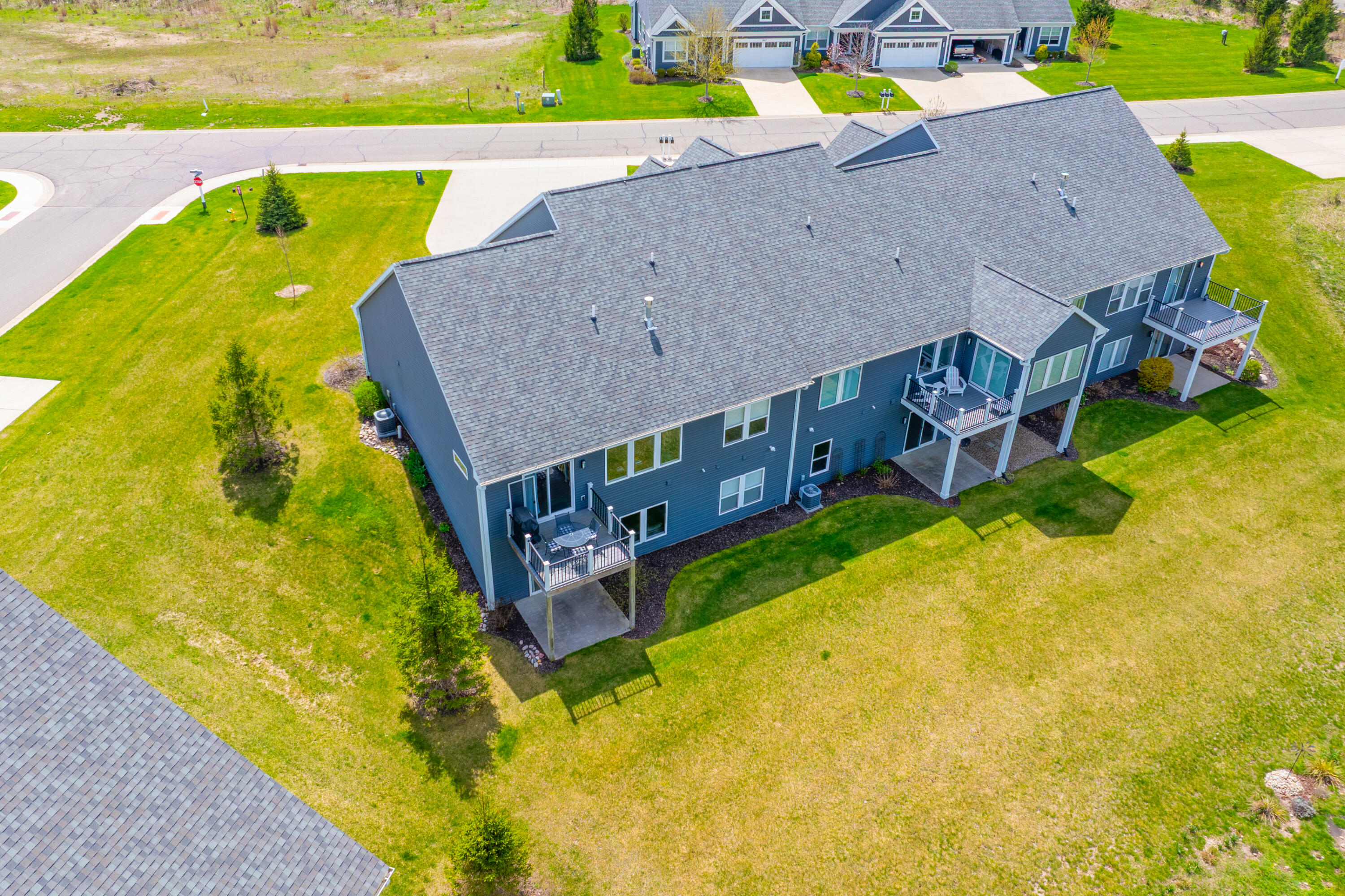 3848 Wetherington Pointe Kalamazoo MI 49006
