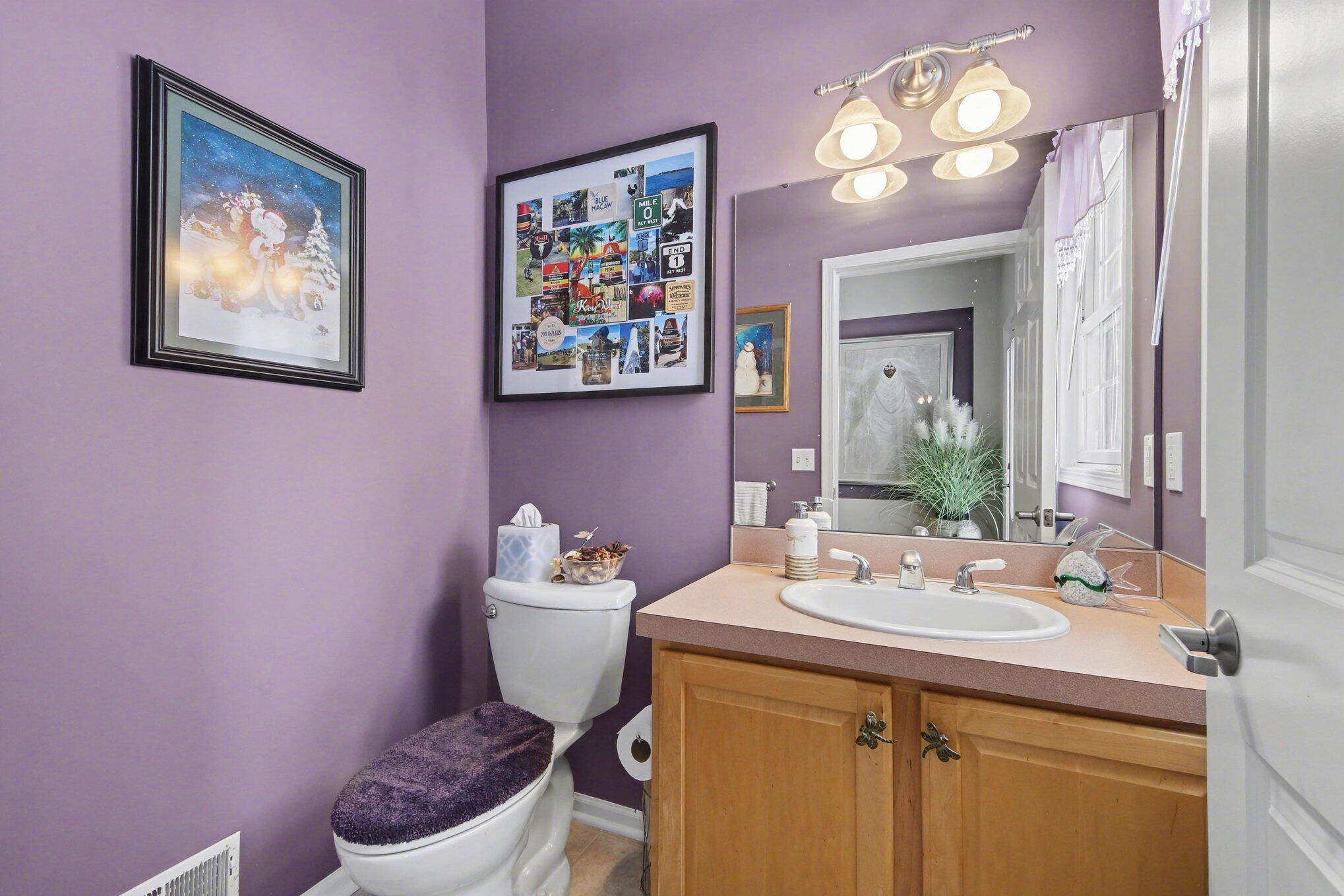 1087 Barrington NW Grand Rapids MI 49534