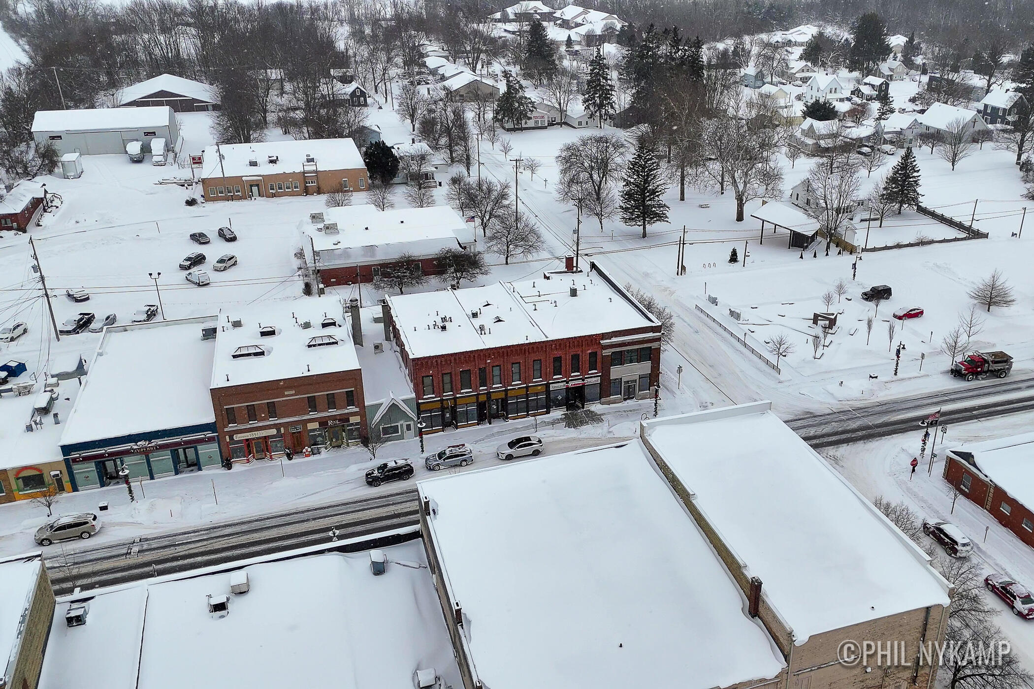106 E Main Street Fennville MI 49408