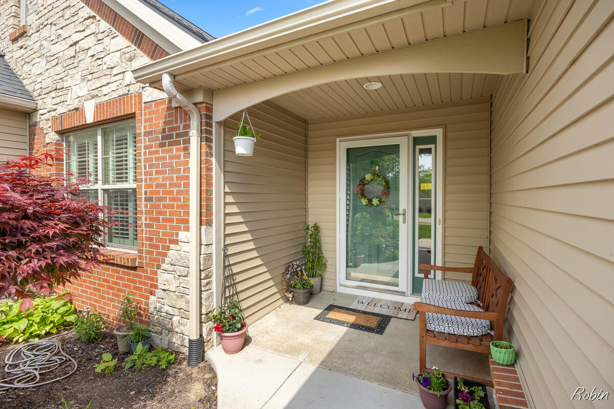 12260 Aleigha Drive NW Grand Rapids MI 49534
