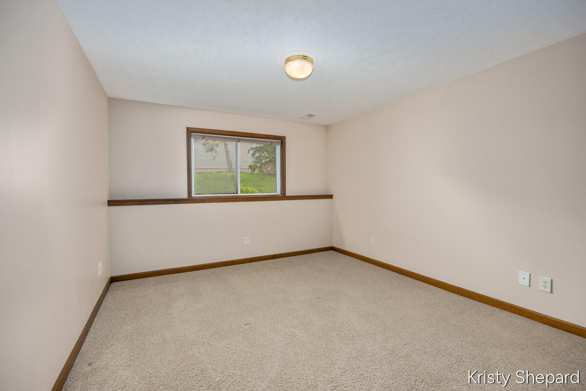 4504 Woodrose Court SE Grand Rapids MI 49508