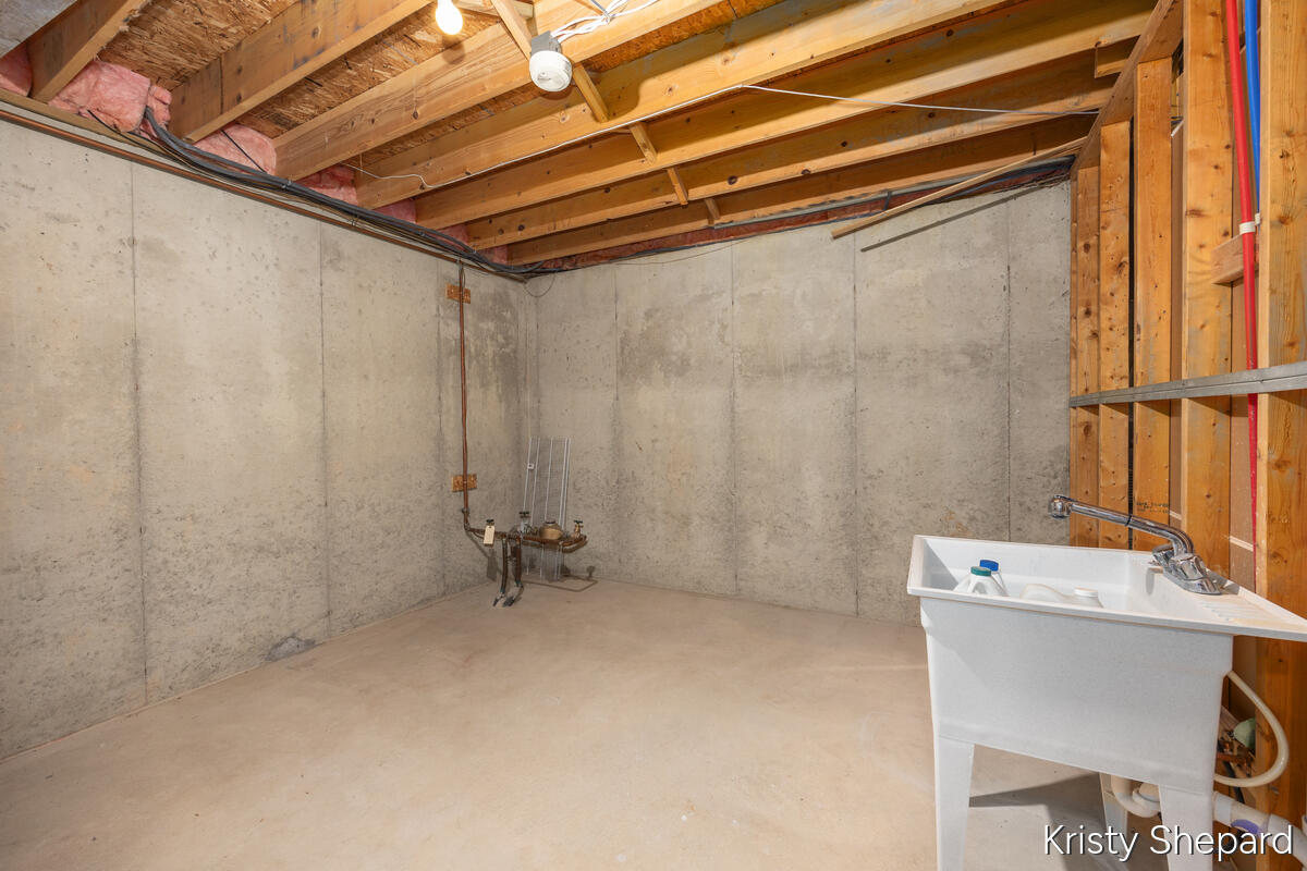 4504 Woodrose Court SE Grand Rapids MI 49508
