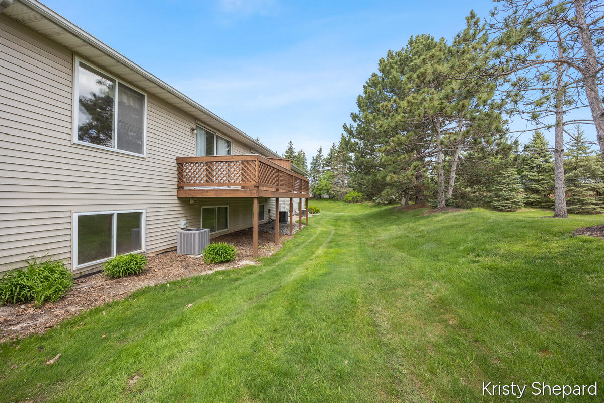 4504 Woodrose Court SE Grand Rapids MI 49508
