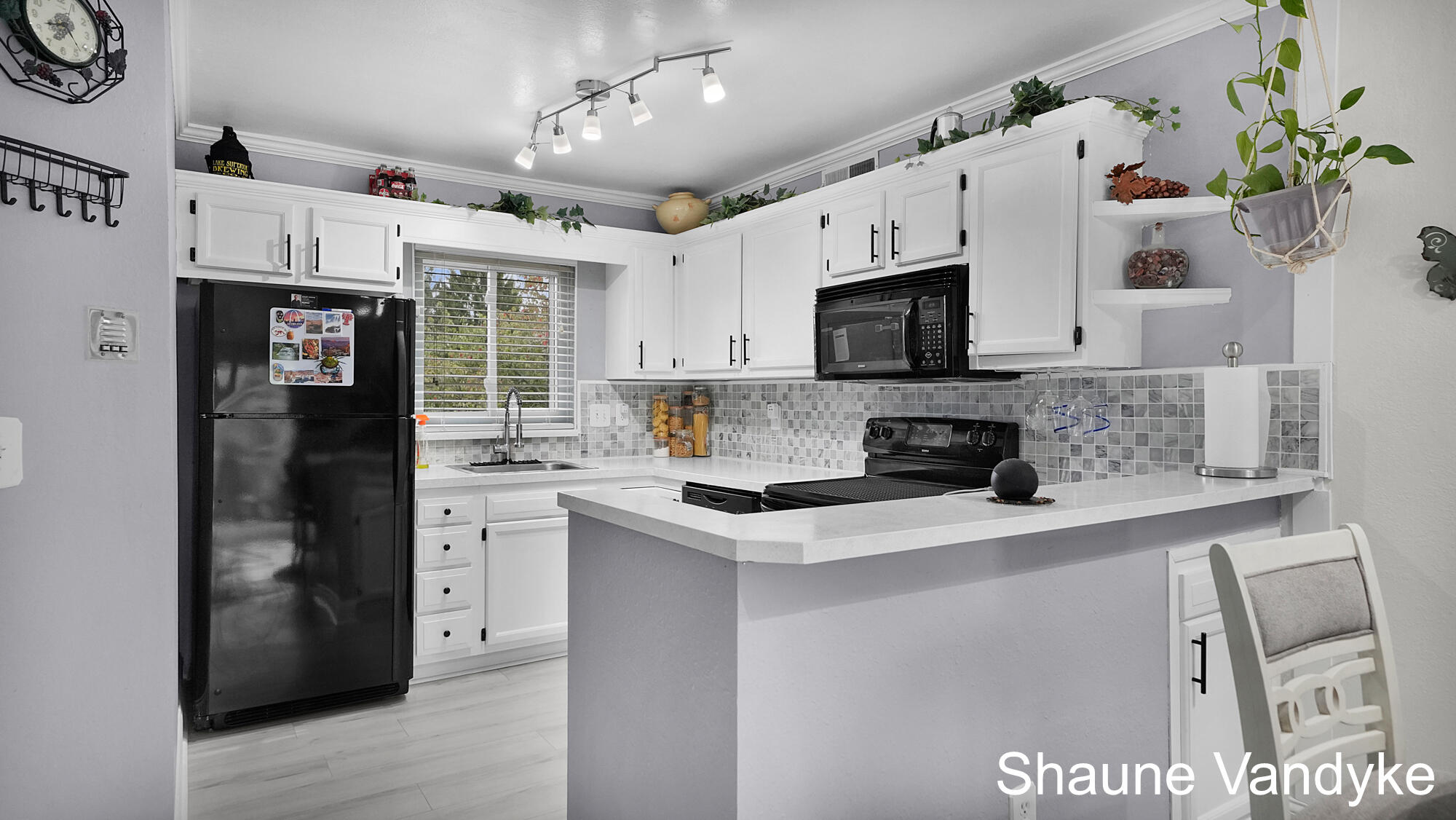 3400 Devonwood Hills NE Grand Rapids MI 49525