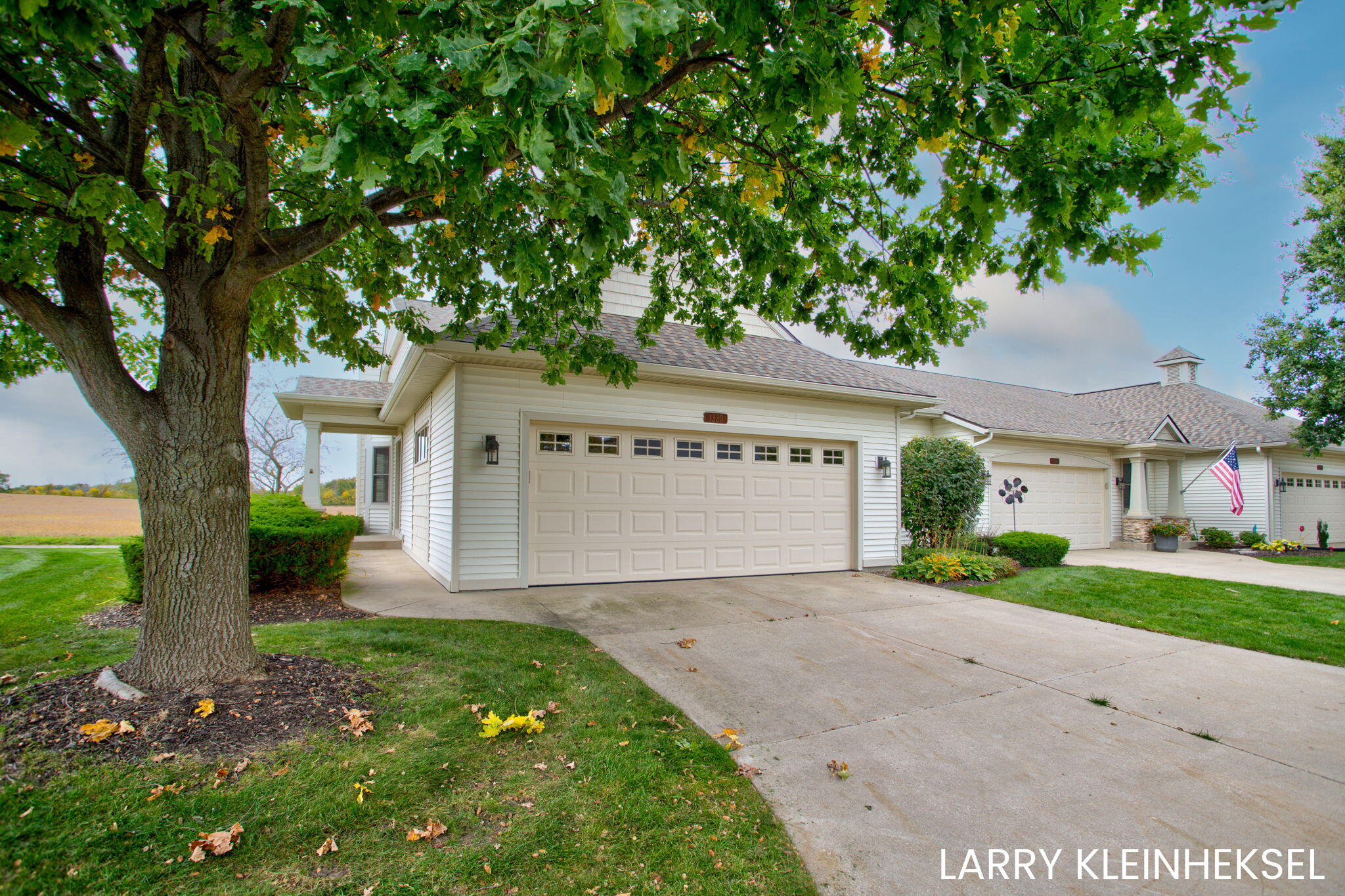 1320 St Andrews Drive Holland MI 49423