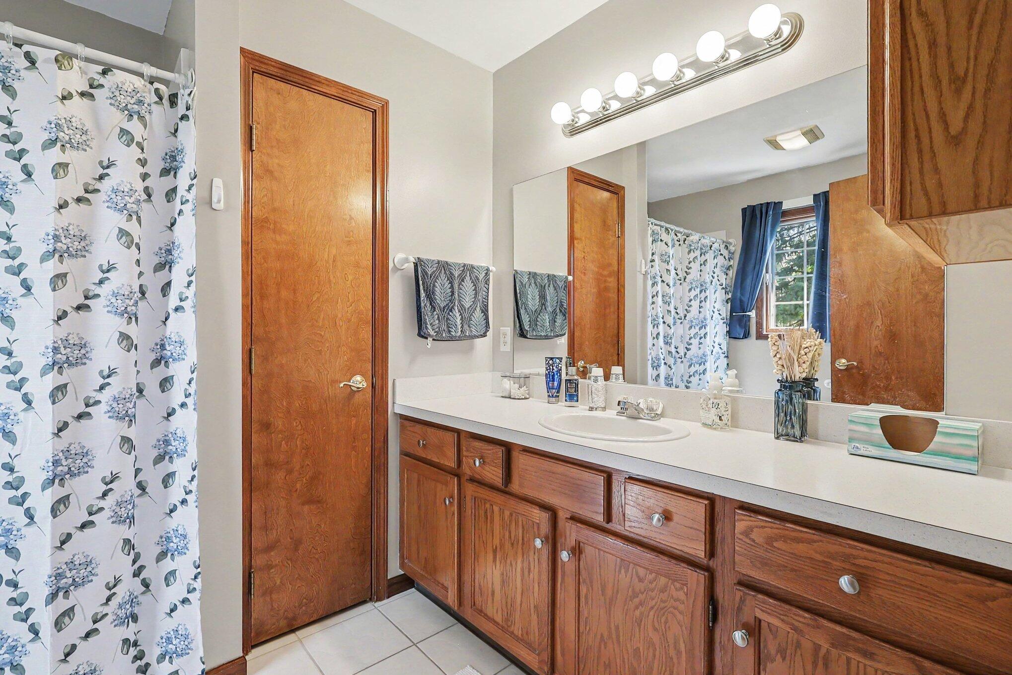 2839 Jewel Court Holland MI 49424