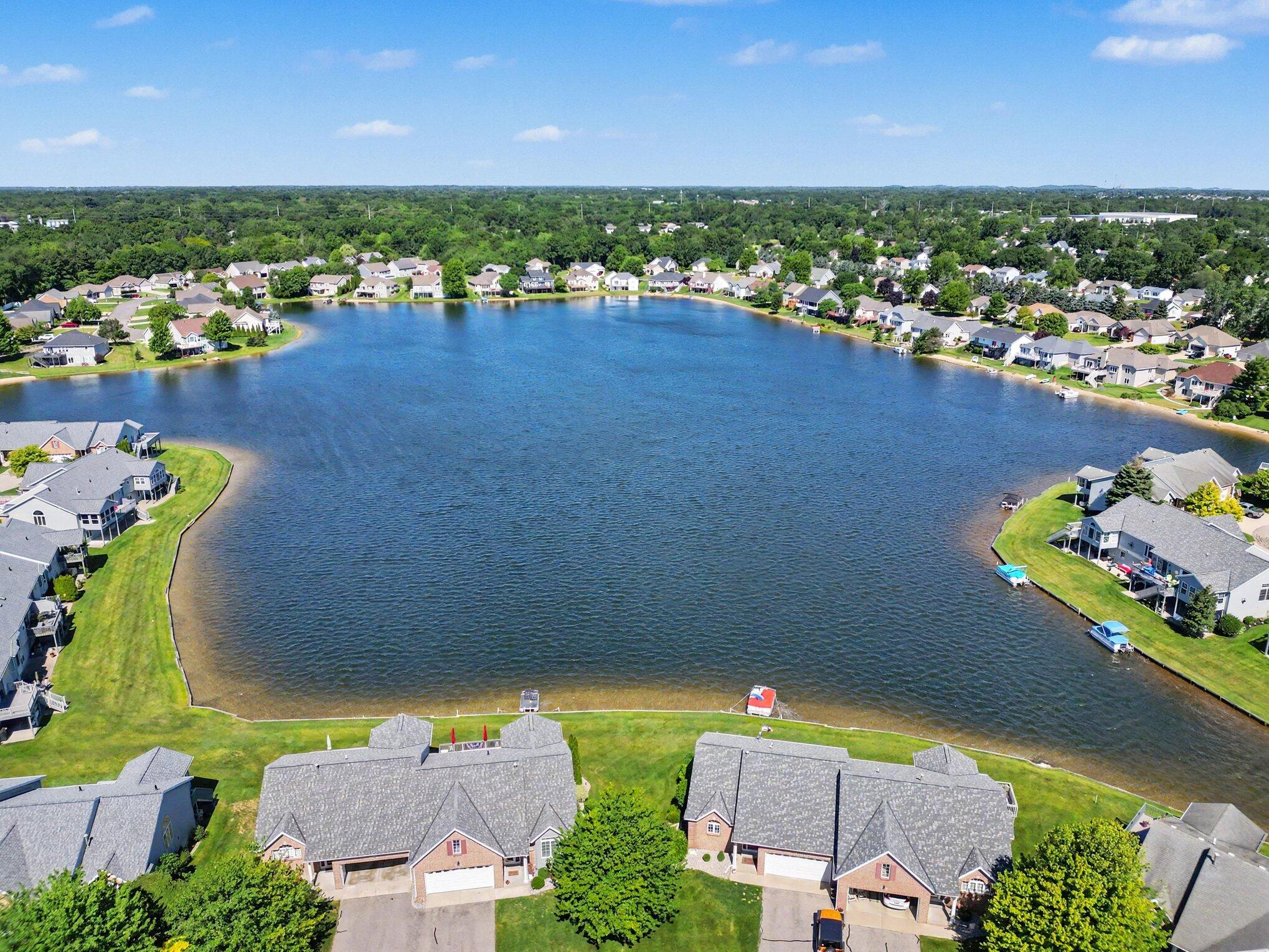 2839 Jewel Court Holland MI 49424