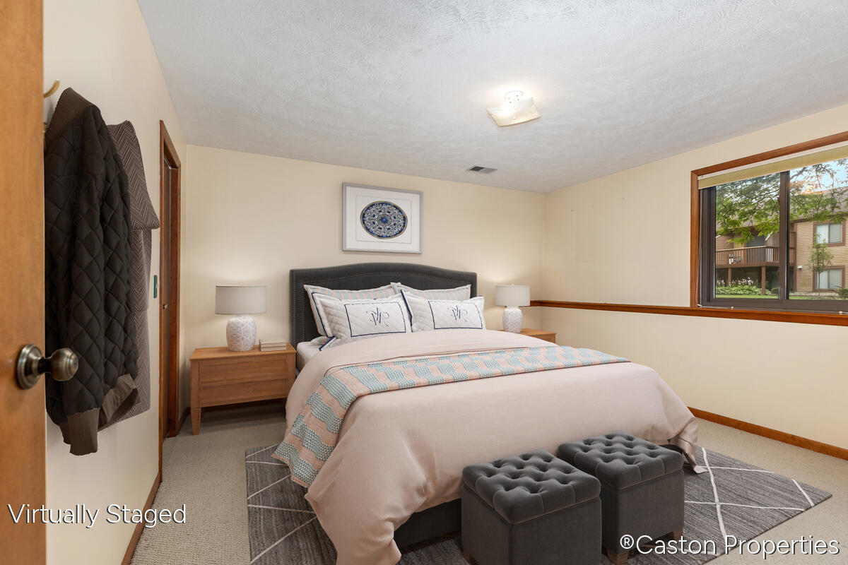 642 Bradford Place NE Grand Rapids MI 49525