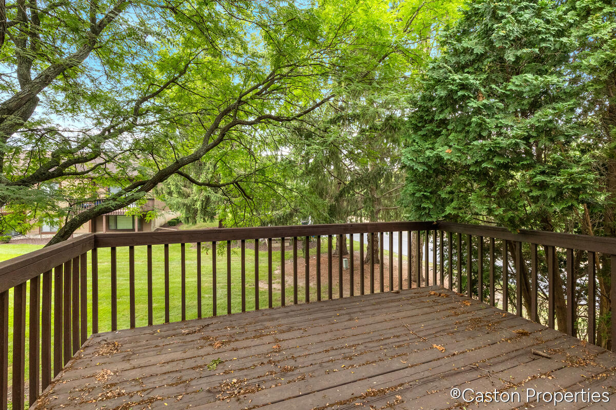 642 Bradford Place NE Grand Rapids MI 49525