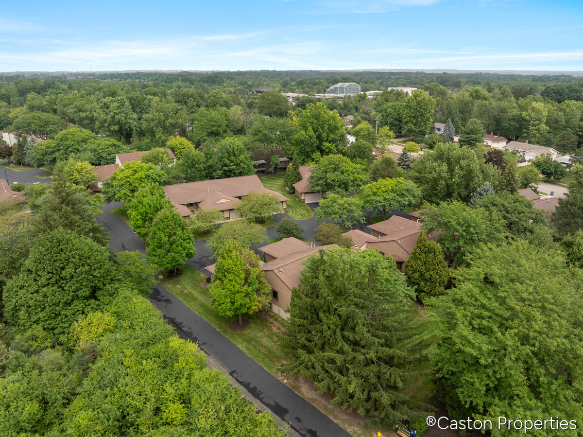 642 Bradford Place NE Grand Rapids MI 49525
