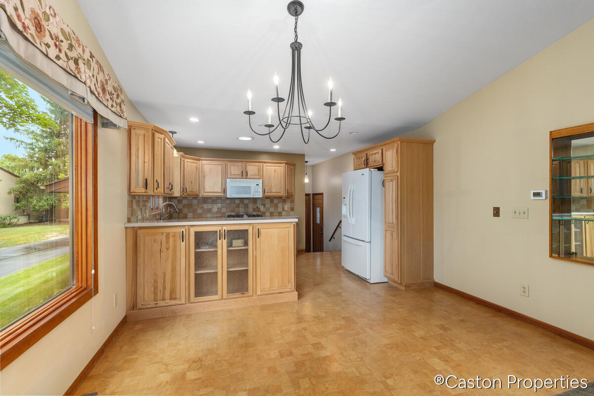642 Bradford Place NE Grand Rapids MI 49525