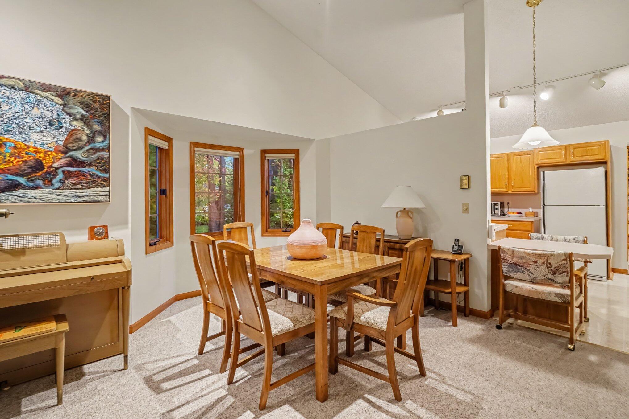 565 Tournament Circle Norton Shores MI 49444