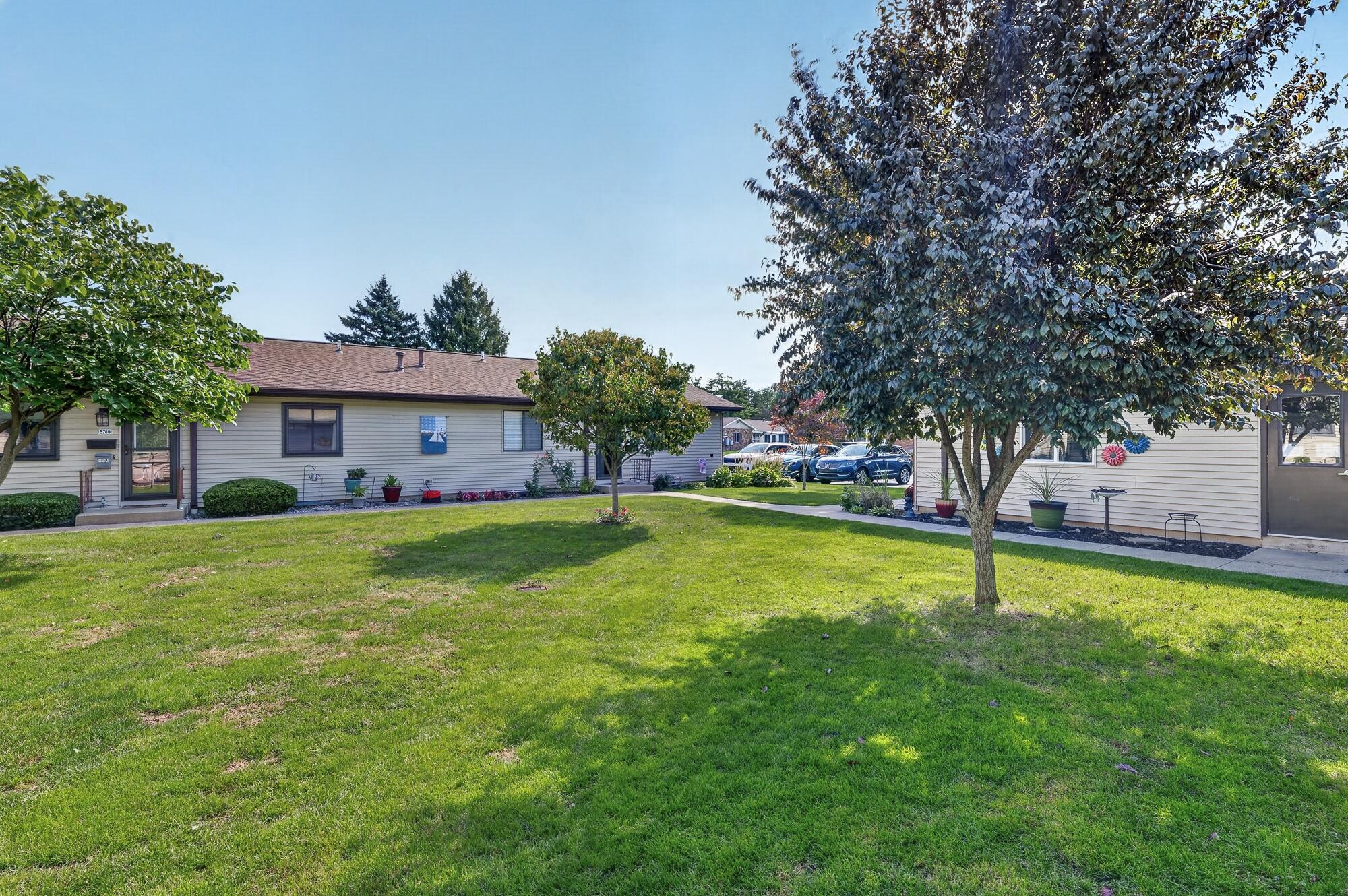 5264 Green Meadow Road Kalamazoo MI 49009
