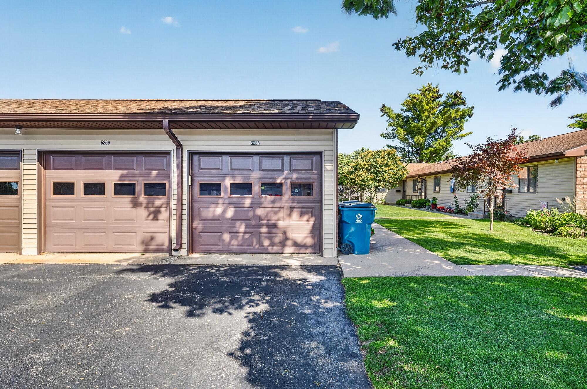 5264 Green Meadow Road Kalamazoo MI 49009