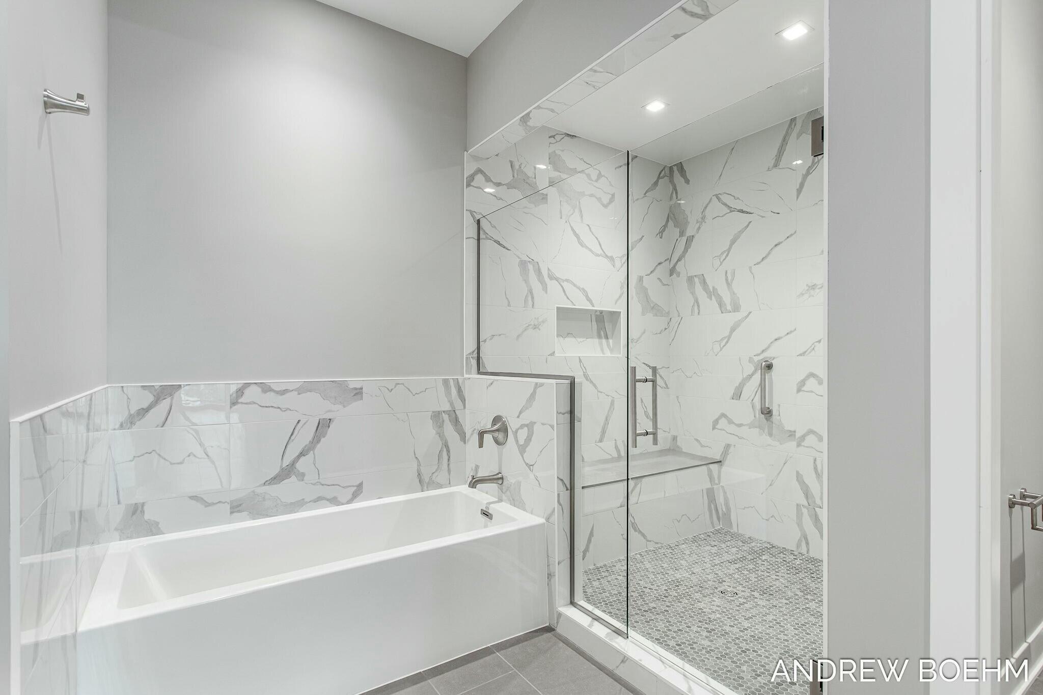159 S River Avenue Holland MI 49423