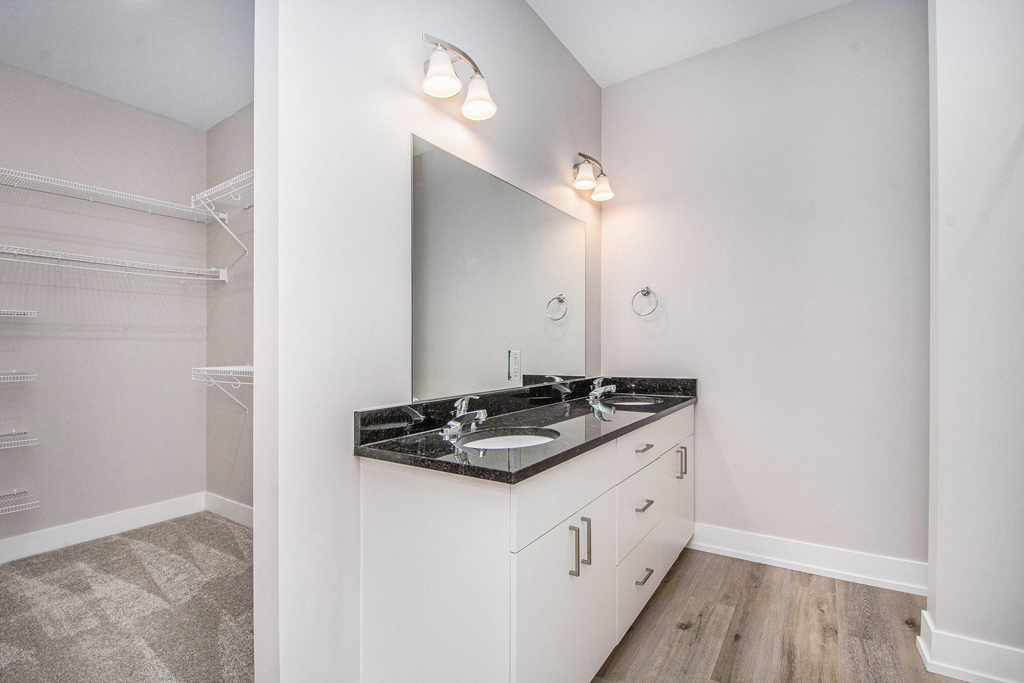 6015 Port View Drive SE Grand Rapids MI 49512
