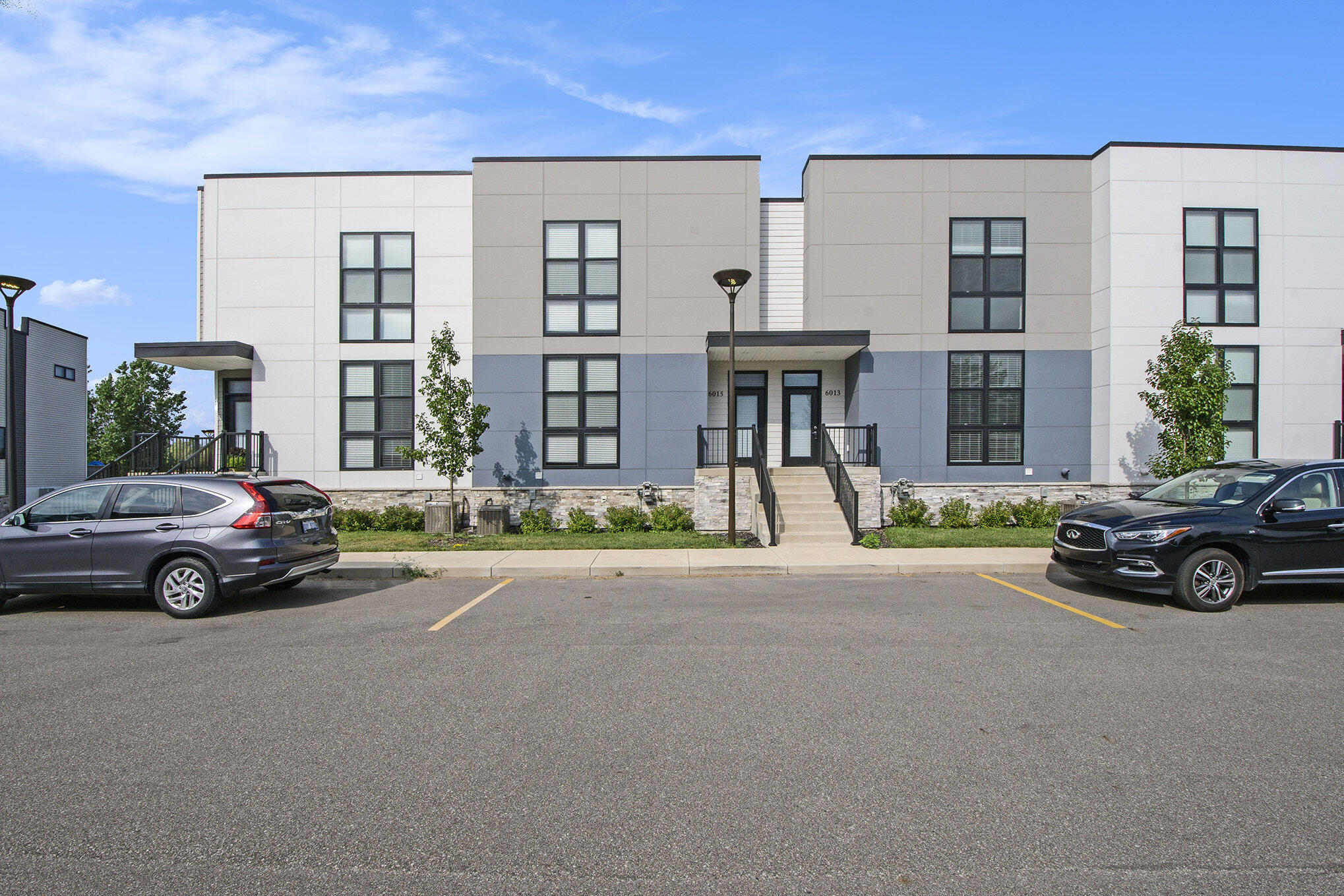 6015 Port View Drive SE Grand Rapids MI 49512