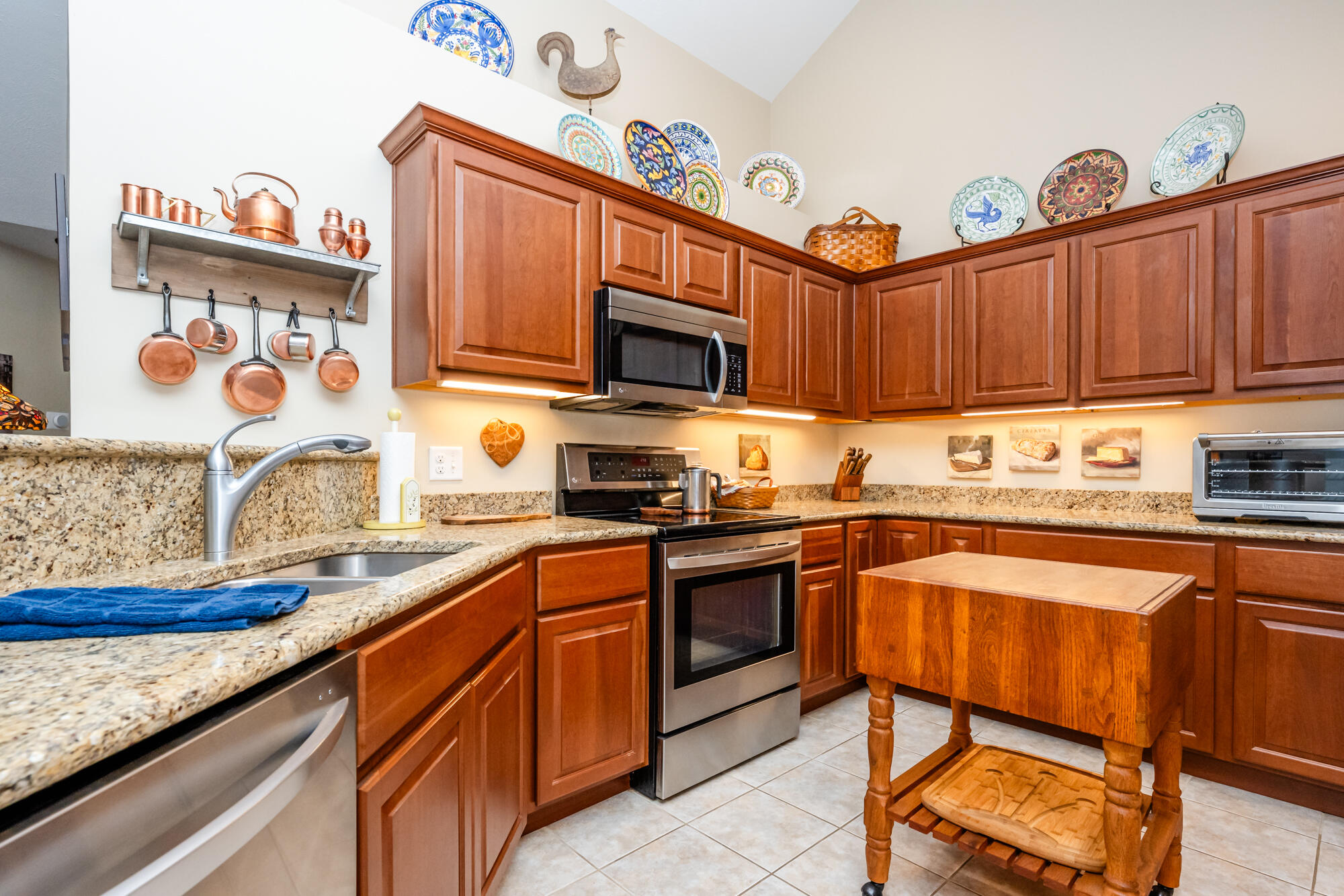3061 Riverview Lane Benton Harbor MI 49022