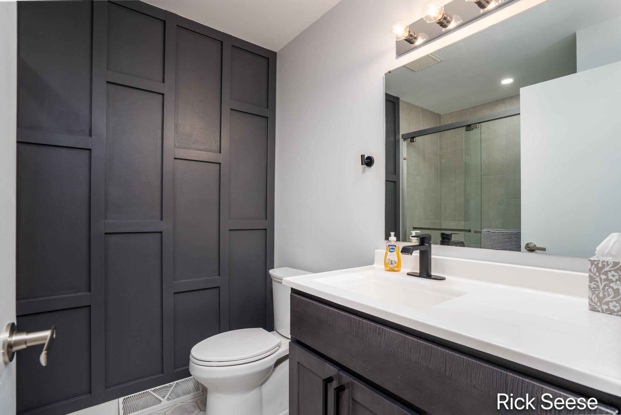 1379 Suncrest Drive NE Grand Rapids MI 49525